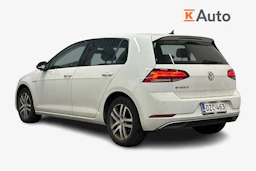 valkoinen Volkswagen Golf 2018 kuva 2.