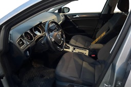 harmaa Volkswagen Golf 2018 kuva 3.