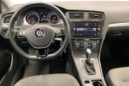 harmaa Volkswagen Golf 2018 kuva 9.