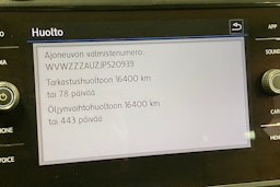 harmaa Volkswagen Golf 2018 kuva 24.