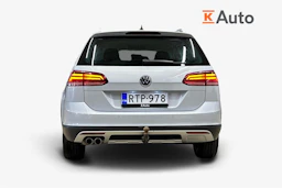 valkoinen Volkswagen Golf 2018 kuva 4.
