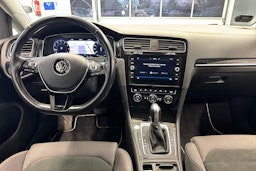 Hopea Volkswagen GOLF 2018 kuva 7.