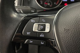 Valkoinen Volkswagen GOLF 2018 kuva 17.