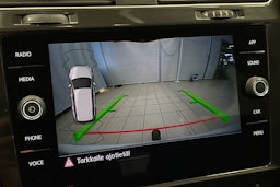 Valkoinen Volkswagen GOLF 2018 kuva 22.