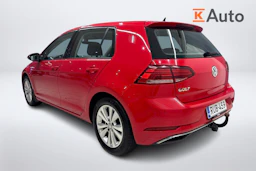 punainen Volkswagen Golf 2019 kuva 3.