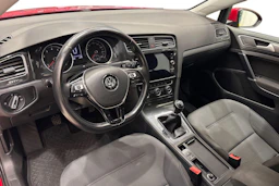 punainen Volkswagen Golf 2019 kuva 8.