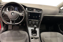 punainen Volkswagen Golf 2019 kuva 9.