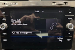 punainen Volkswagen Golf 2019 kuva 24.
