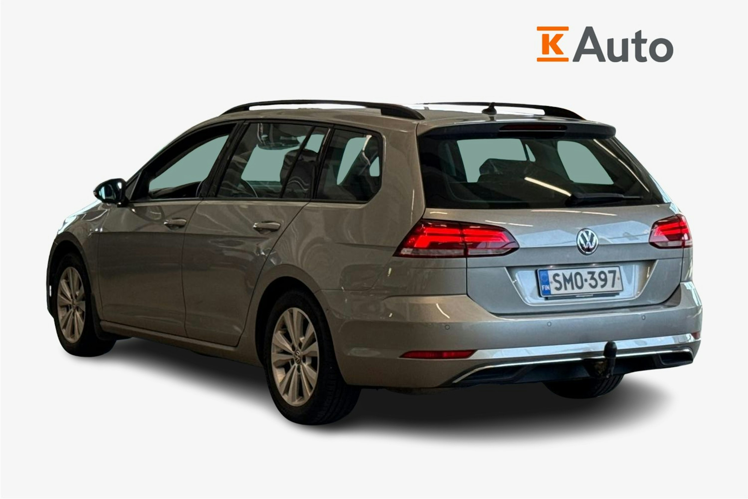 harmaa Volkswagen Golf 2018 kuva 2.