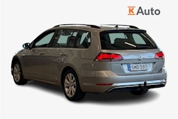 harmaa Volkswagen Golf 2018 kuva 2.