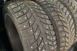 punainen Volkswagen Golf 2018 kuva 16.