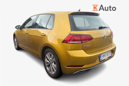 keltainen Volkswagen Golf 2018 kuva 2.