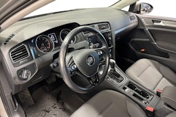 harmaa Volkswagen Golf 2018 kuva 3.