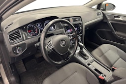 harmaa Volkswagen Golf 2018 kuva 7.