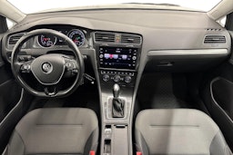 harmaa Volkswagen Golf 2018 kuva 9.