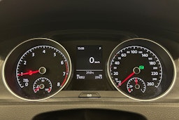 harmaa Volkswagen Golf 2018 kuva 18.