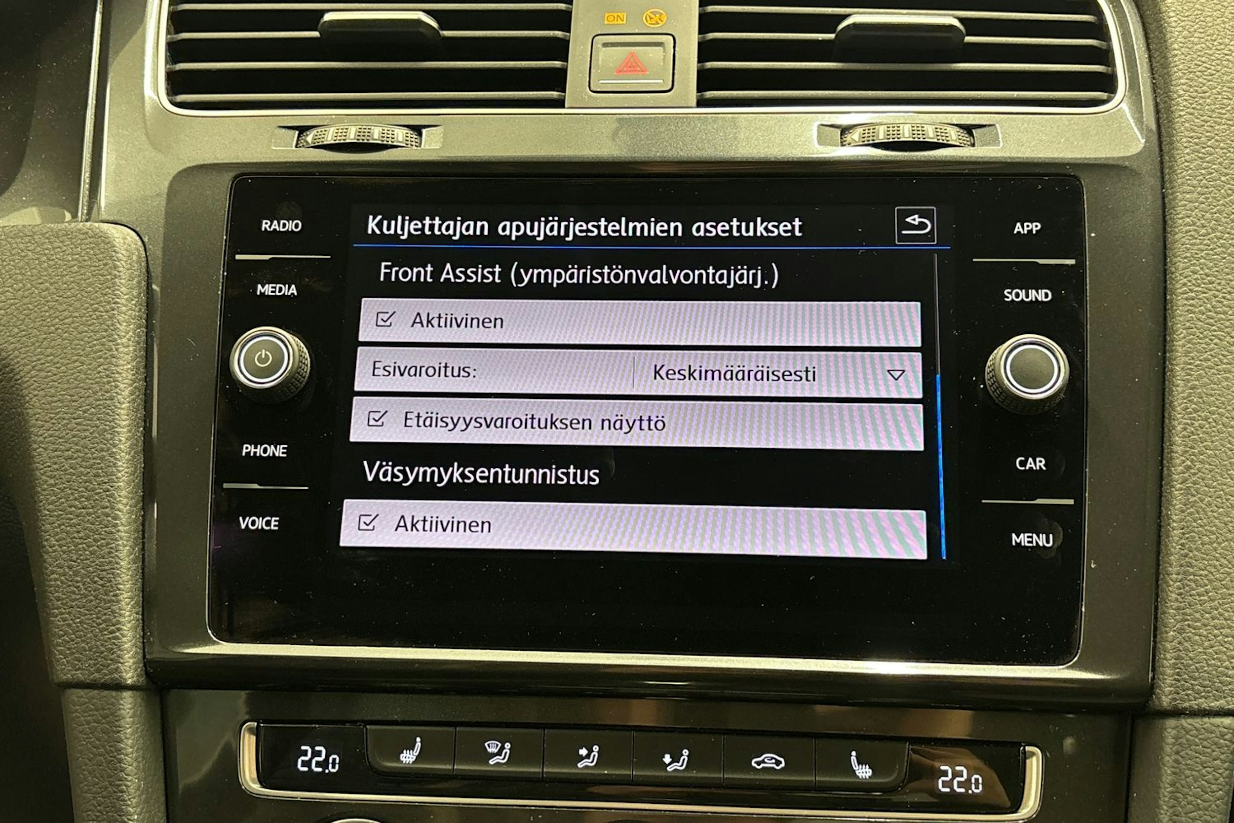 harmaa Volkswagen Golf 2018 kuva 20.