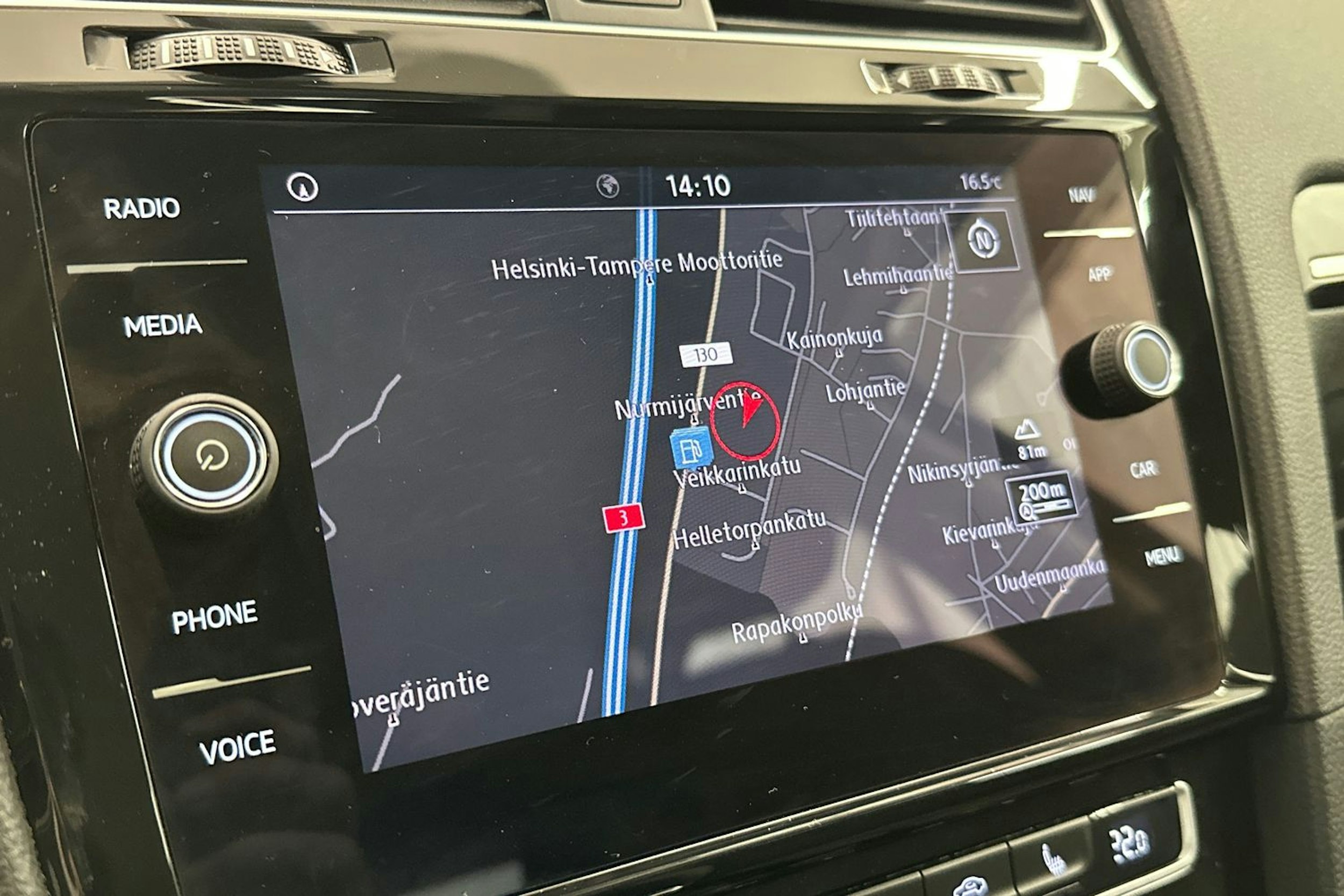 musta Volkswagen Golf 2018 kuva 15.