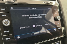 musta Volkswagen Golf 2018 kuva 16.