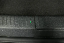 keltainen Volkswagen Golf 2018 kuva 24.