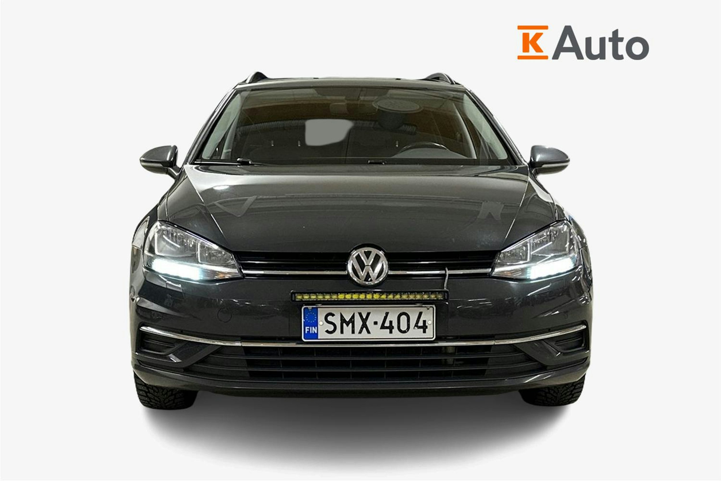 harmaa Volkswagen Golf 2018 kuva 5.