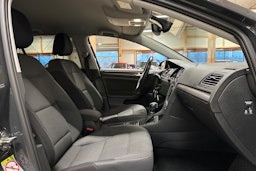 harmaa Volkswagen Golf 2018 kuva 14.