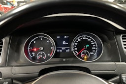 harmaa Volkswagen Golf 2018 kuva 23.