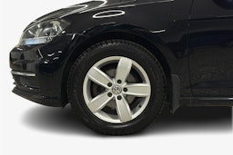 musta Volkswagen Golf 2018 kuva 9.