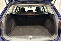 met. sininen Volkswagen Golf 2018 kuva 15.