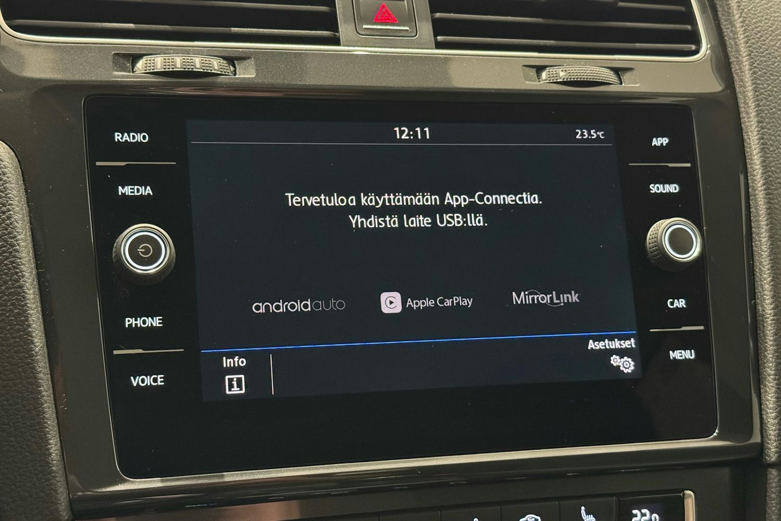 met. sininen Volkswagen Golf 2018 kuva 19.