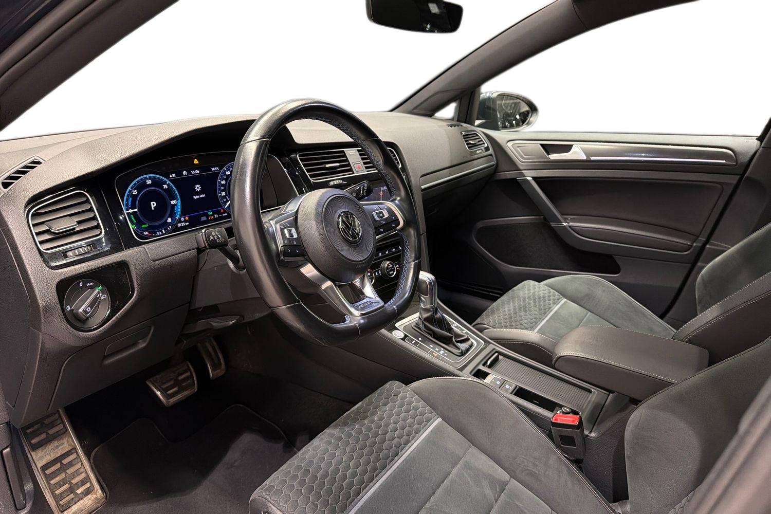 Volkswagen Golf 2018, kuva 6/27