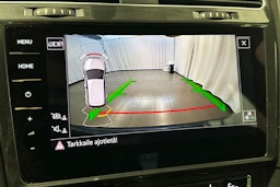 sininen Volkswagen Golf 2018 kuva 22.