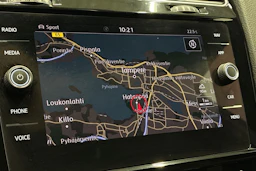 valkoinen Volkswagen Golf 2018 kuva 21.