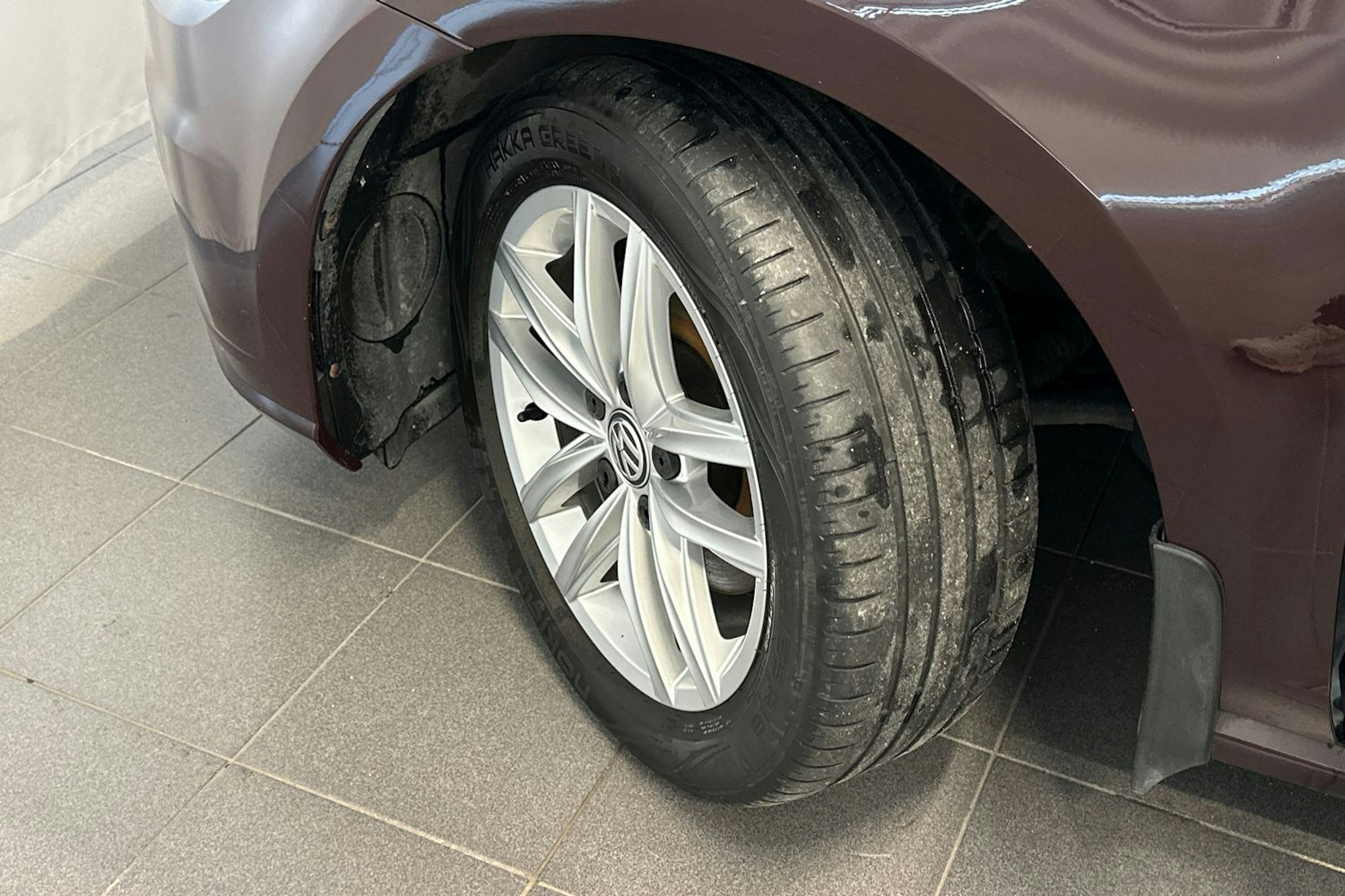 musta Volkswagen Golf 2018 kuva 13.
