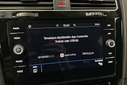musta Volkswagen Golf 2018 kuva 25.