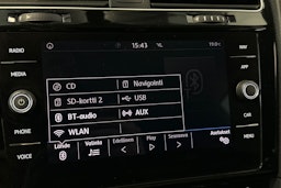 musta Volkswagen Golf 2018 kuva 26.