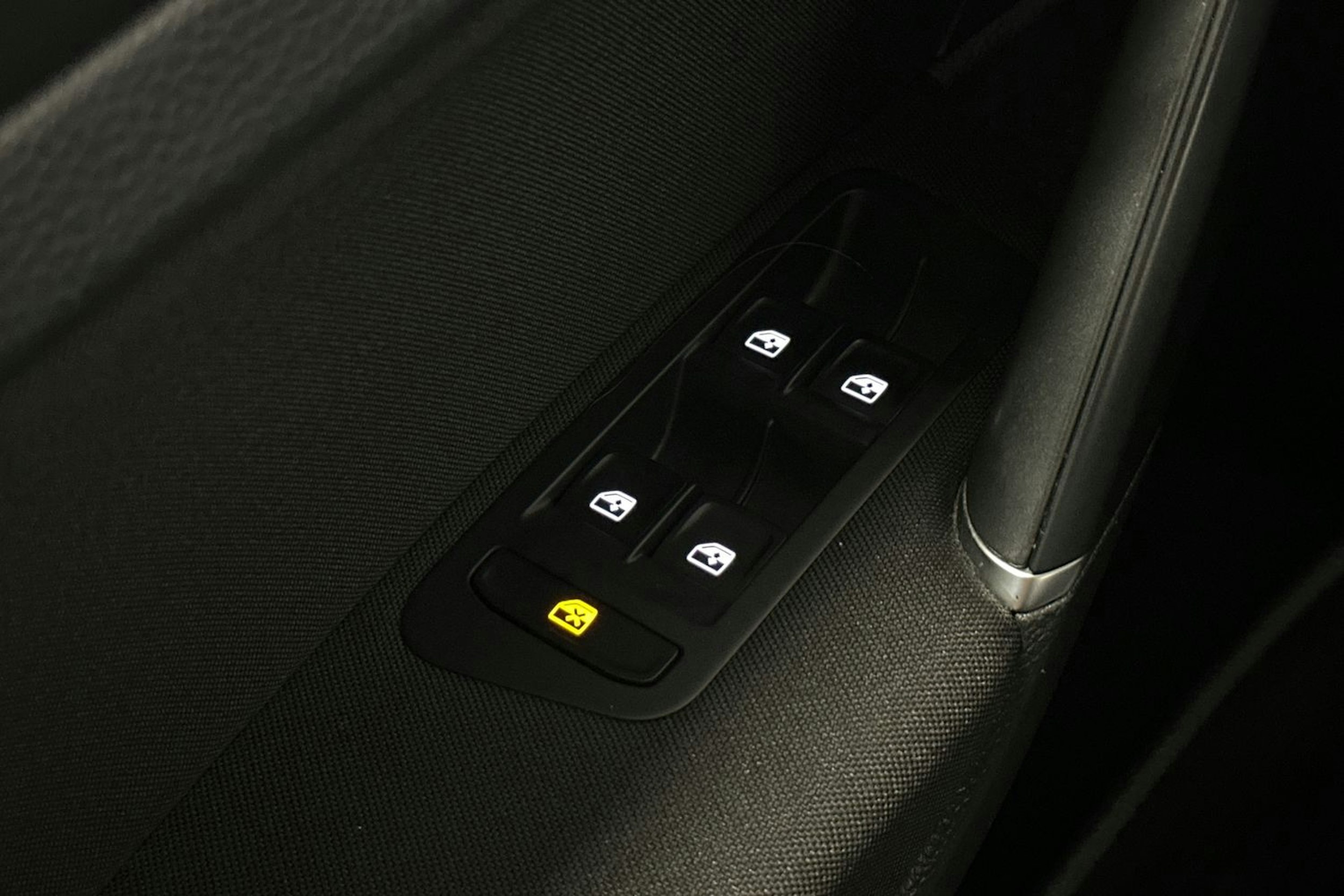 harmaa Volkswagen Golf 2018 kuva 13.