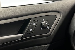 harmaa Volkswagen Golf 2018 kuva 14.