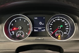 harmaa Volkswagen Golf 2018 kuva 19.