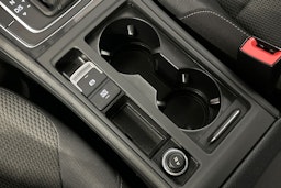 harmaa Volkswagen Golf 2018 kuva 22.