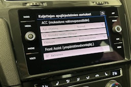 harmaa Volkswagen Golf 2018 kuva 24.