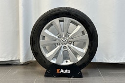 harmaa Volkswagen Golf 2018 kuva 30.