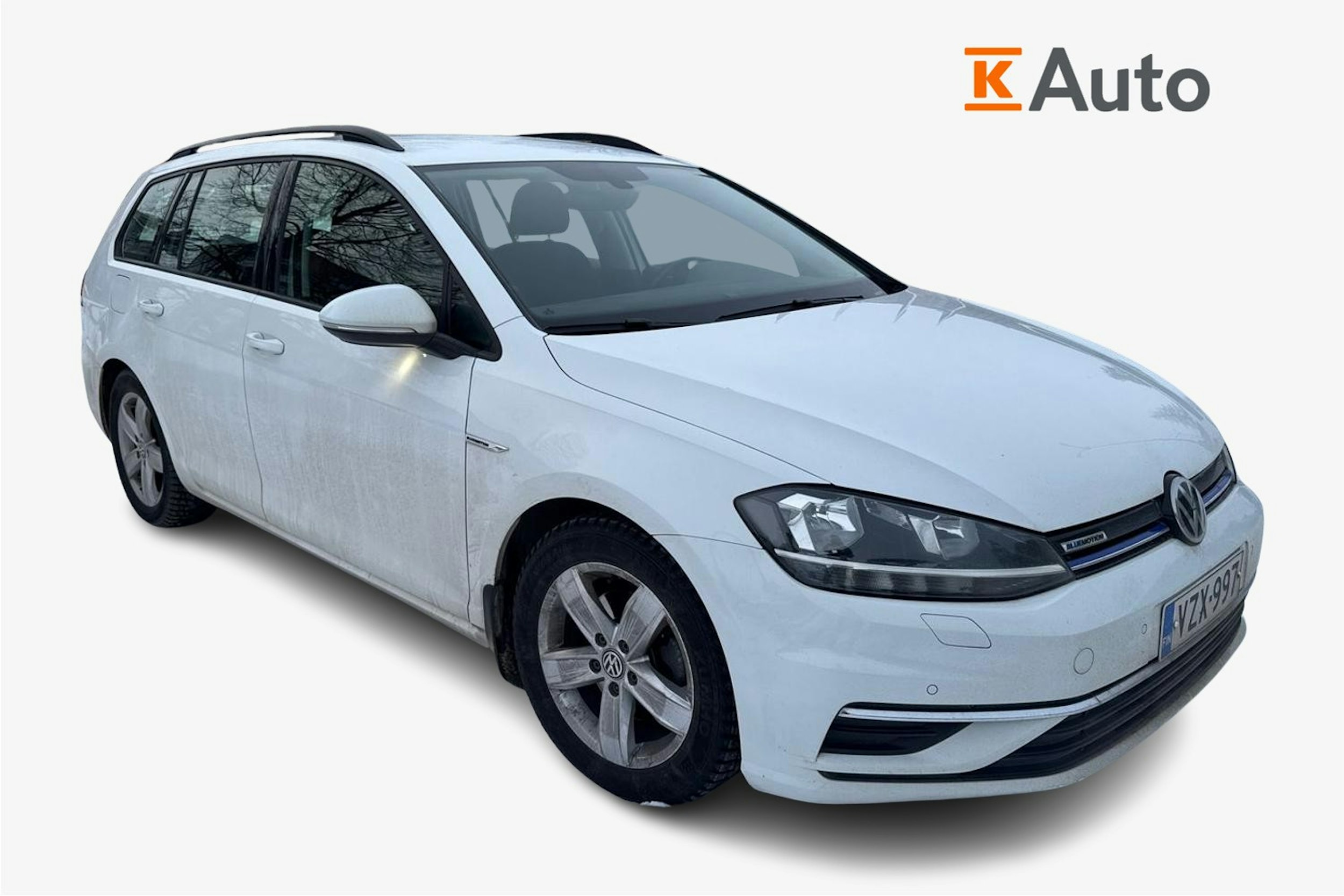 valkoinen Volkswagen Golf 2018 kuva 1.