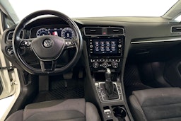 valkoinen Volkswagen Golf 2018 kuva 9.