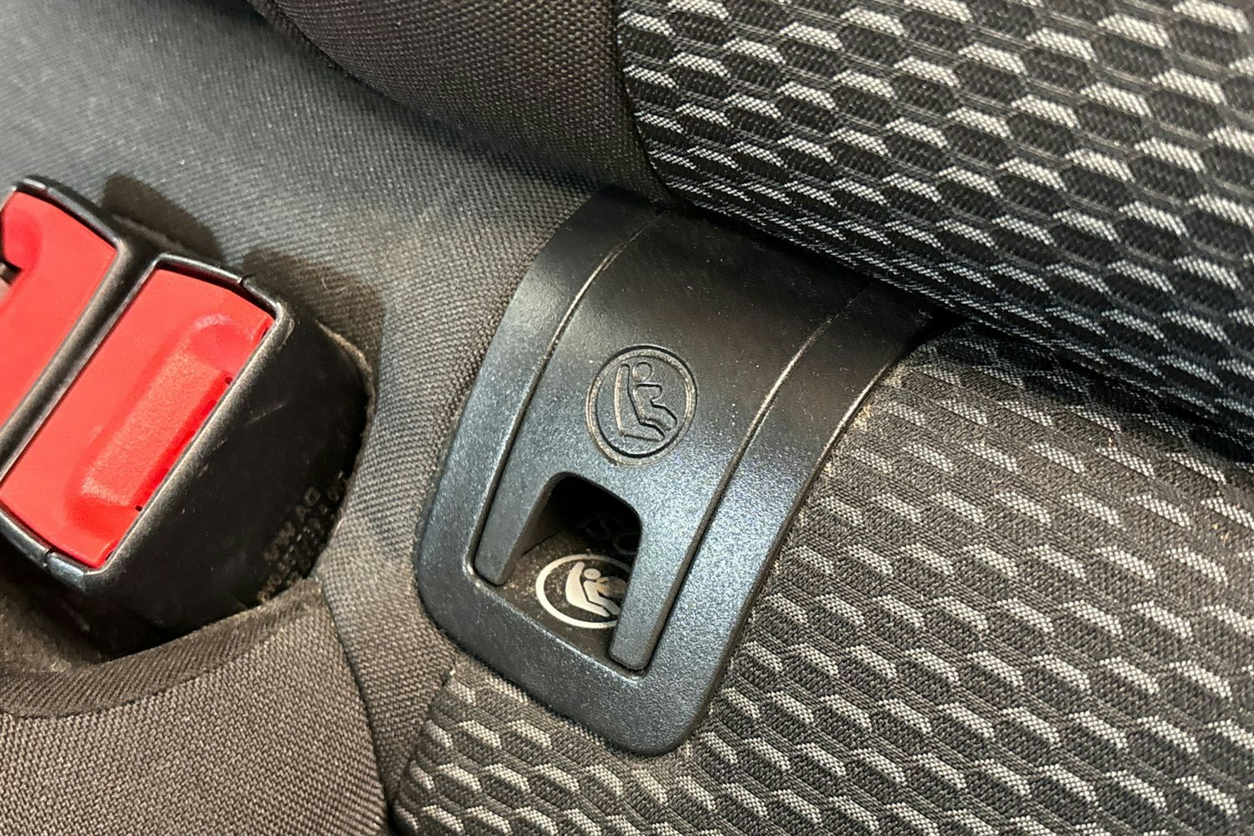 valkoinen Volkswagen Golf 2018 kuva 29.