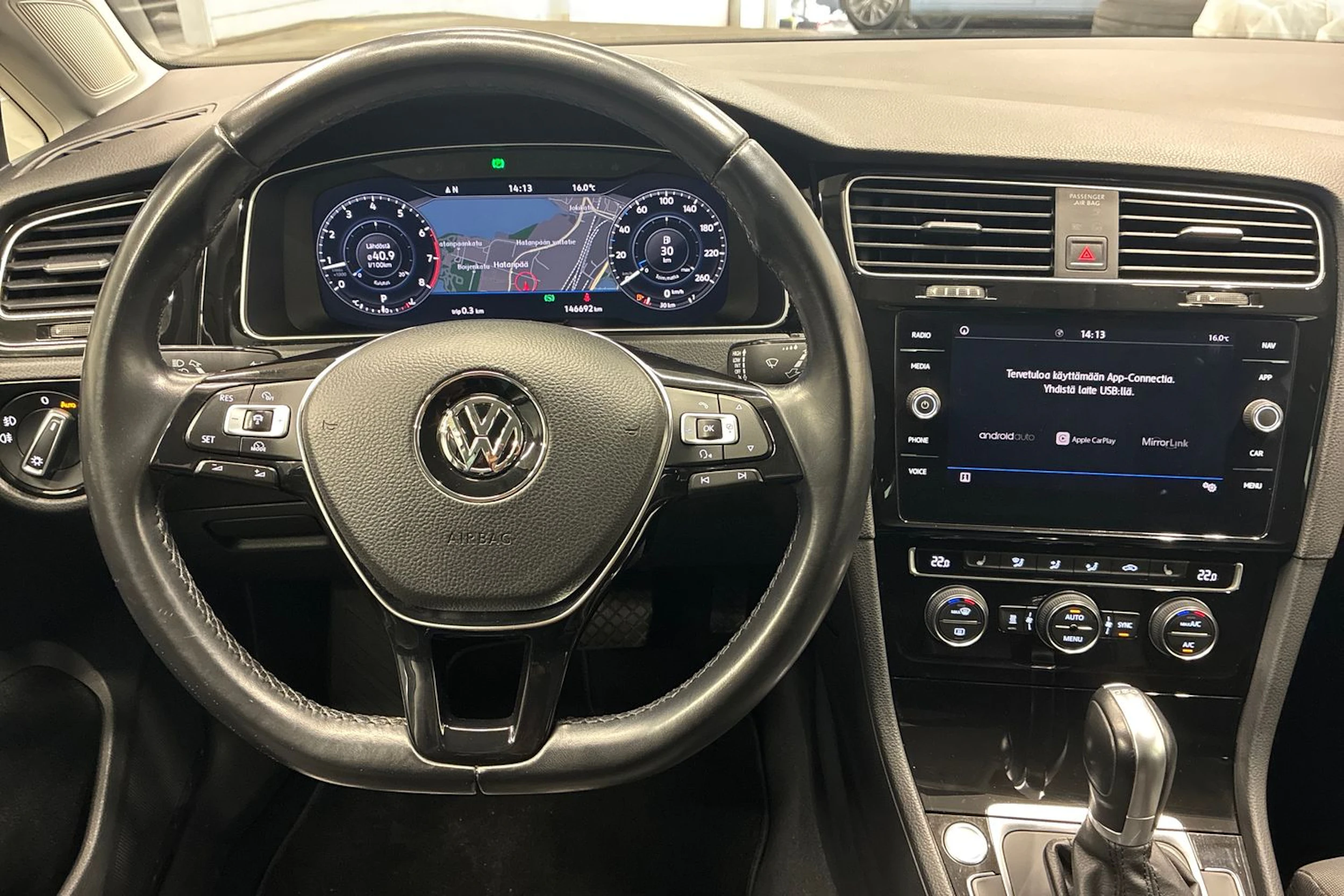 harmaa Volkswagen Golf 2018 kuva 15.