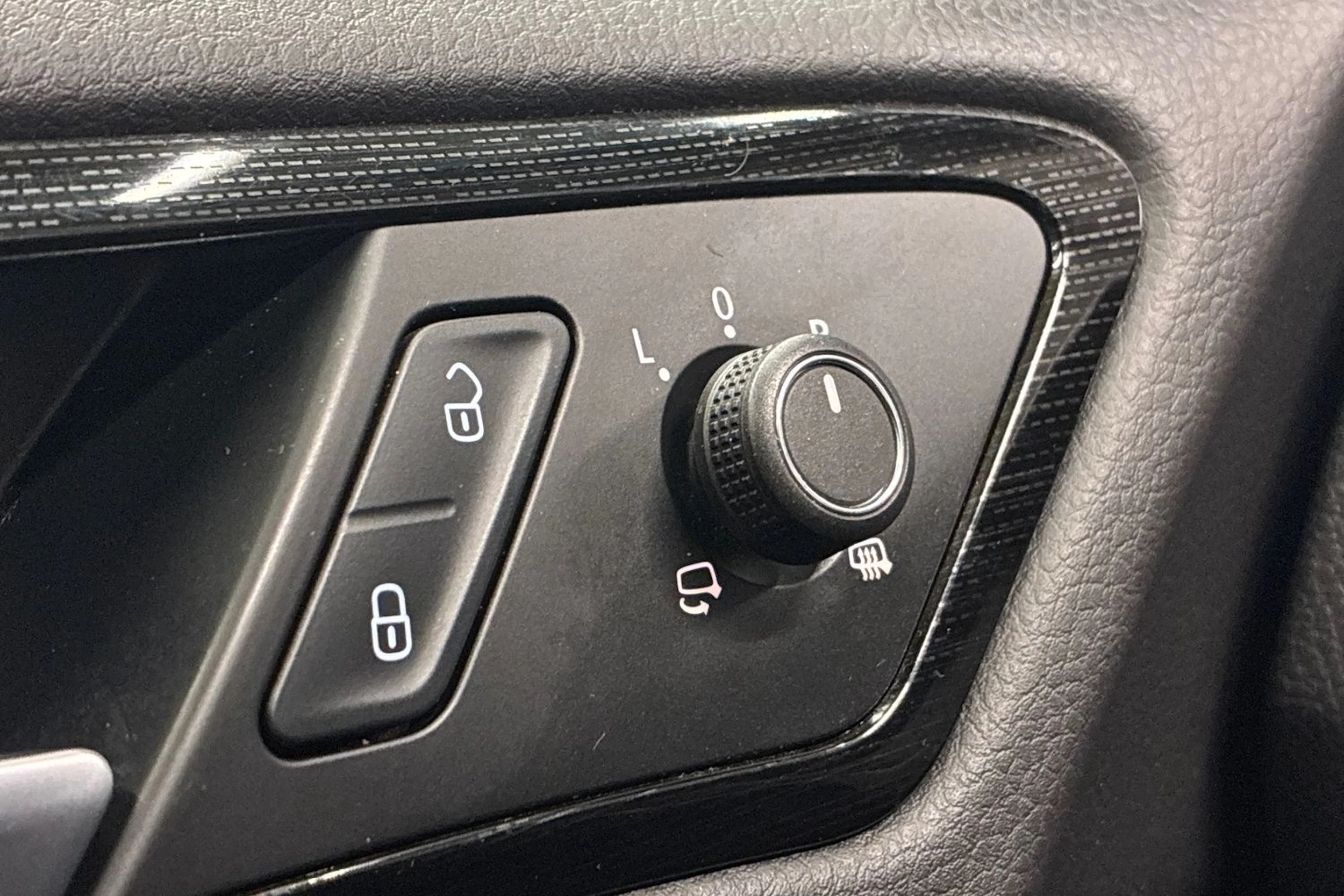 harmaa Volkswagen Golf 2018 kuva 20.