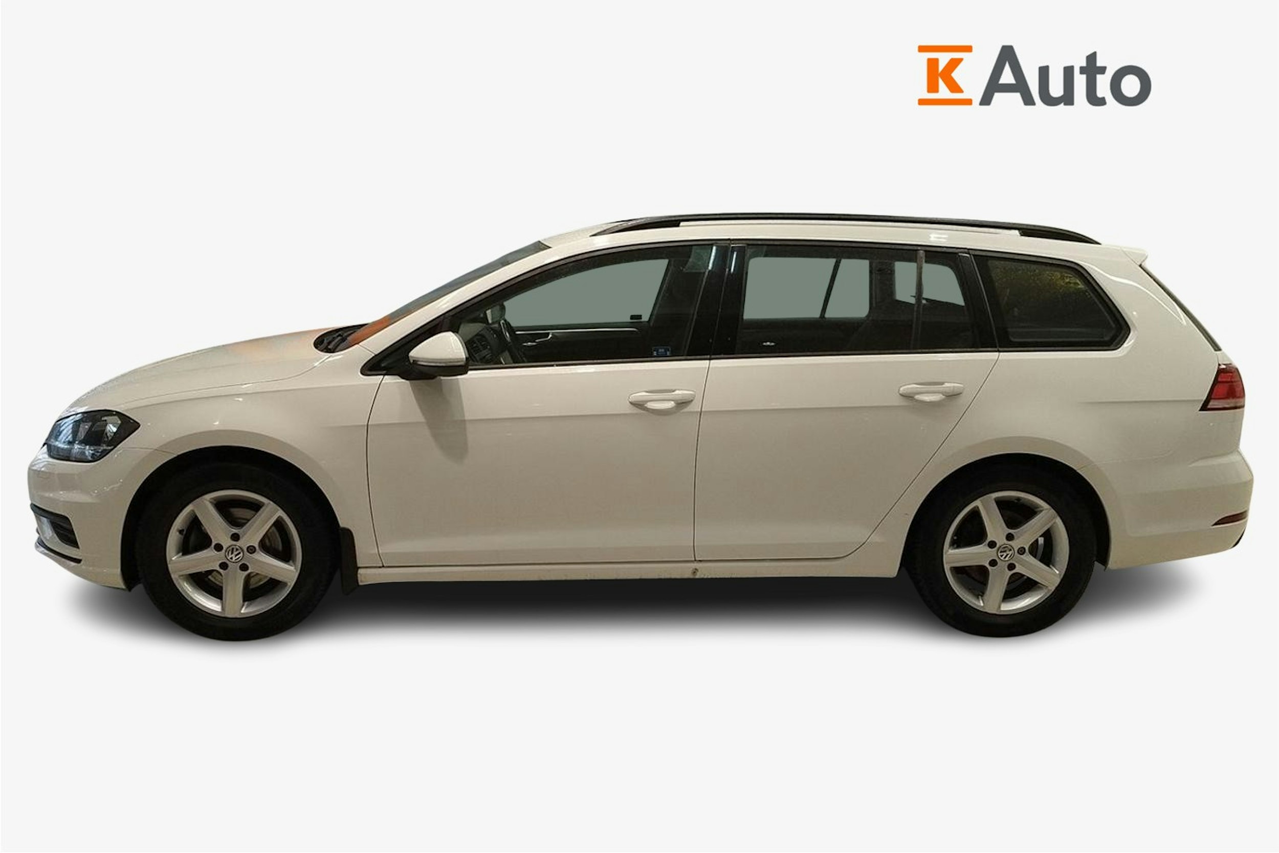 Valkoinen Volkswagen GOLF 2018 kuva 6.