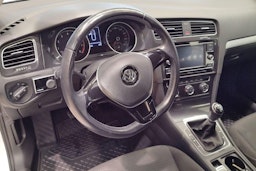 Valkoinen Volkswagen GOLF 2018 kuva 7.