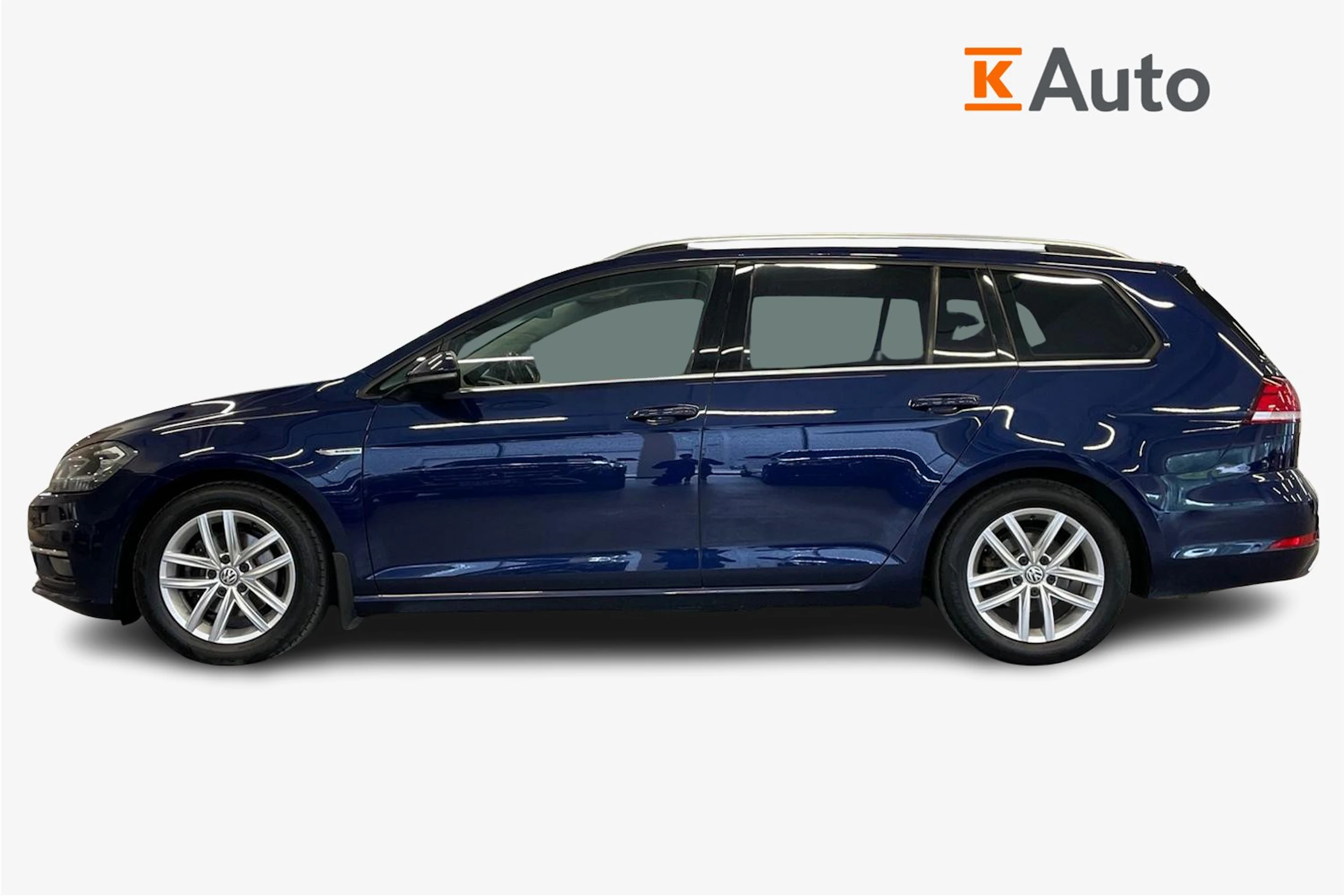 sininen Volkswagen Golf 2018 kuva 5.
